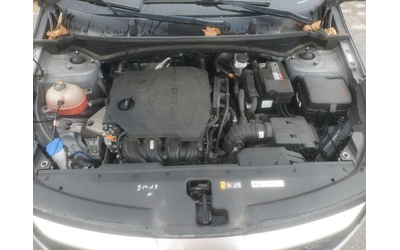 Kia Sportage 2.5L 4 Front-wheel Drive - автомобили, коли, обяви за нови и употребявани 11