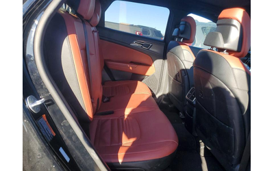 Kia Sportage 2.5L 4 Front-wheel Drive - автомобили, коли, обяви за нови и употребявани 9