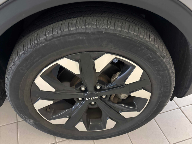 Kia Sportage 2.5L 4cyl AWD - автомобили, коли, обяви за нови и употребявани 7