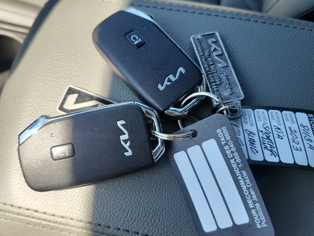Kia Sportage 2.5L 4cyl AWD - автомобили, коли, обяви за нови и употребявани 7