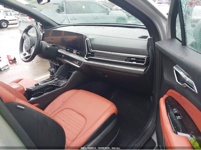 Kia Sportage 2.5L I-4 DI, DOHC, VVT, 187HP Front Wheel Drive - автомобили, коли, обяви за нови и употребявани 4