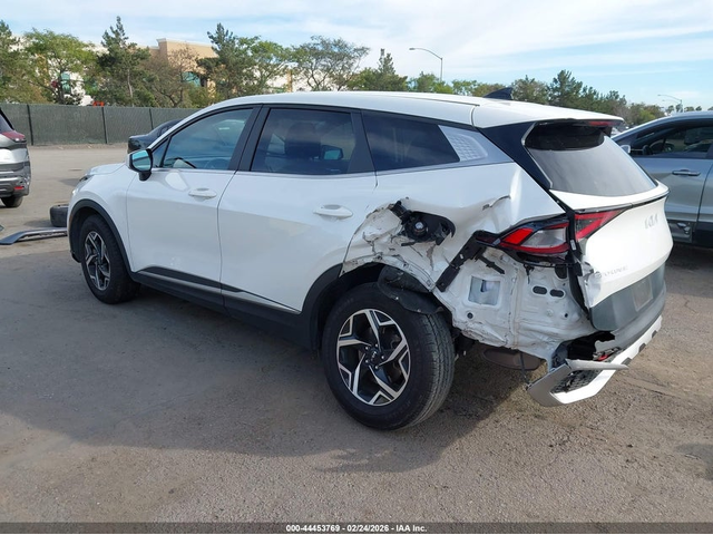 Kia Sportage 2.5L I-4 DI, DOHC, VVT, 187HP Front Wheel Drive - автомобили, коли, обяви за нови и употребявани 2