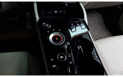 Kia Sportage - автомобили, коли, обяви за нови и употребявани 8