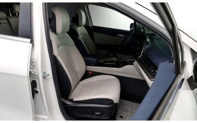 Kia Sportage - автомобили, коли, обяви за нови и употребявани 9