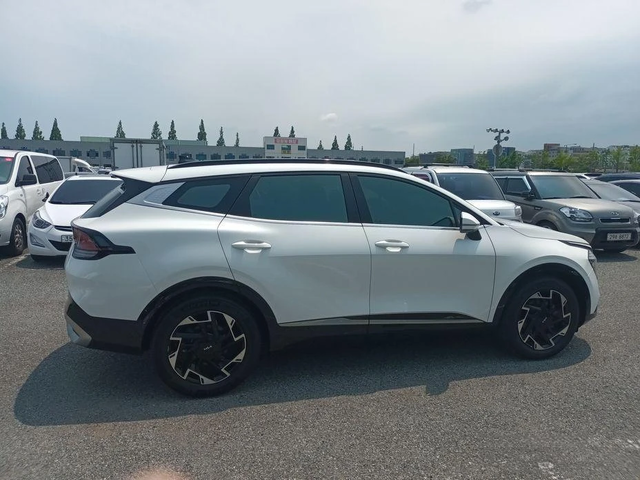 Kia Sportage - автомобили, коли, обяви за нови и употребявани 1