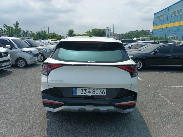 Kia Sportage - автомобили, коли, обяви за нови и употребявани 3