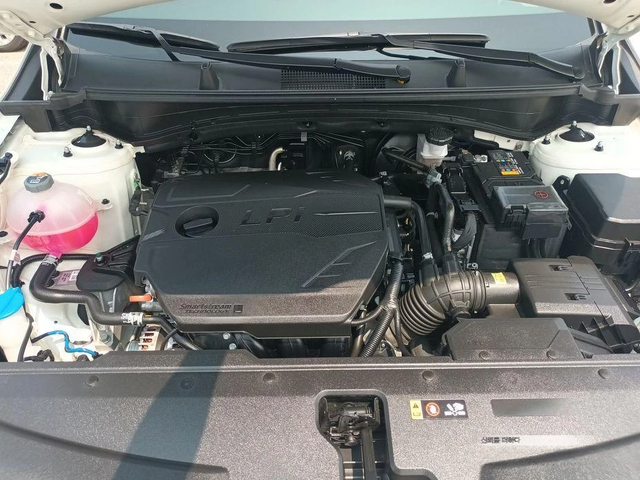 Kia Sportage - автомобили, коли, обяви за нови и употребявани 5