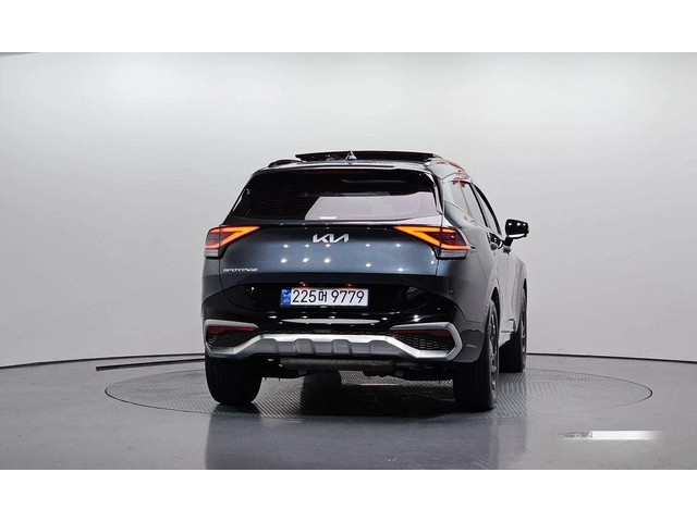 Kia Sportage - автомобили, коли, обяви за нови и употребявани 3