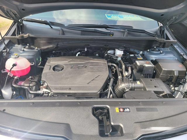 Kia Sportage - автомобили, коли, обяви за нови и употребявани 5