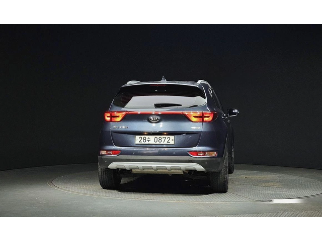 Kia Sportage - автомобили, коли, обяви за нови и употребявани 3