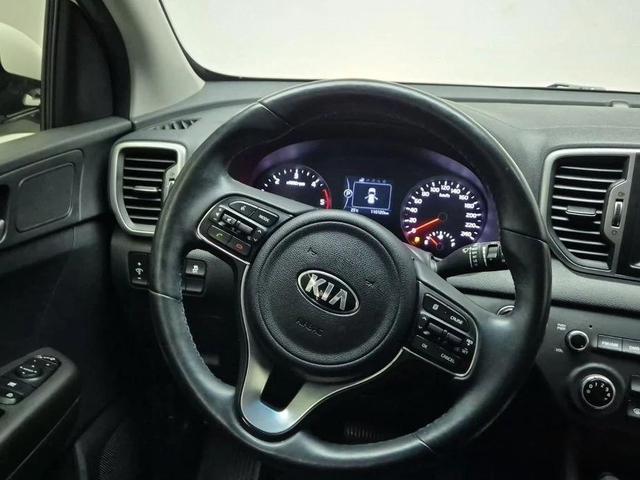 Kia Sportage Diesel 2WD Prestige  * НАЙ-ДОБРА ЦЕНА В БЪЛГАРИЯ* - автомобили, коли, обяви за нови и употребявани 8