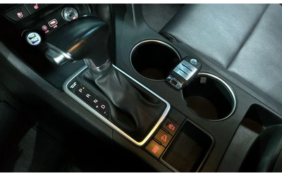 Kia Sportage Diesel 2WD Noblesse  * НАЙ-ДОБРА ЦЕНА В БЪЛГАРИЯ* - автомобили, коли, обяви за нови и употребявани 8