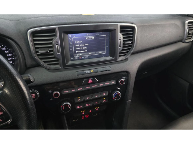 Kia Sportage Diesel 2WD Prestige  * НАЙ-ДОБРА ЦЕНА В БЪЛГАРИЯ* - автомобили, коли, обяви за нови и употребявани 14