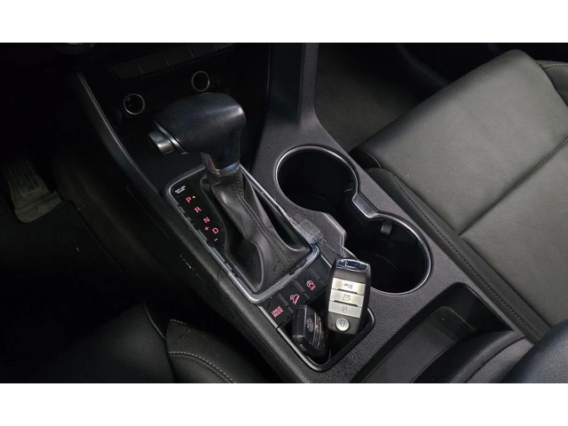 Kia Sportage Diesel 2WD Prestige  * НАЙ-ДОБРА ЦЕНА В БЪЛГАРИЯ* - автомобили, коли, обяви за нови и употребявани 8