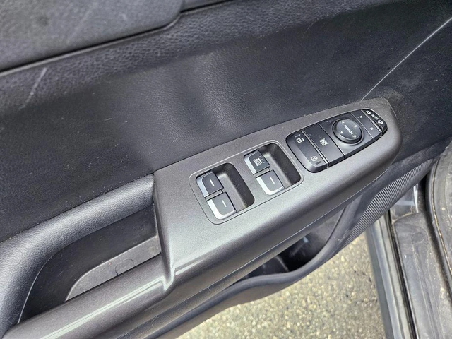 Kia Sportage Diesel 2WD Prestige  * НАЙ-ДОБРА ЦЕНА В БЪЛГАРИЯ* - автомобили, коли, обяви за нови и употребявани 5