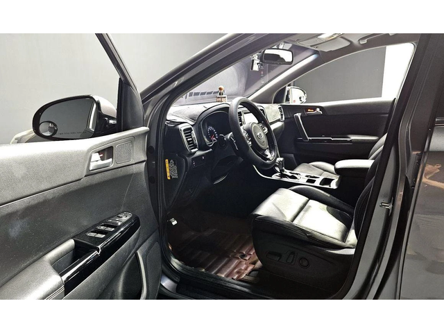 Kia Sportage Diesel 2WD Noblesse  * НАЙ-ДОБРА ЦЕНА В БЪЛГАРИЯ* - автомобили, коли, обяви за нови и употребявани 11