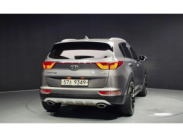 Kia Sportage Diesel 2WD Noblesse  * НАЙ-ДОБРА ЦЕНА В БЪЛГАРИЯ* - автомобили, коли, обяви за нови и употребявани 3