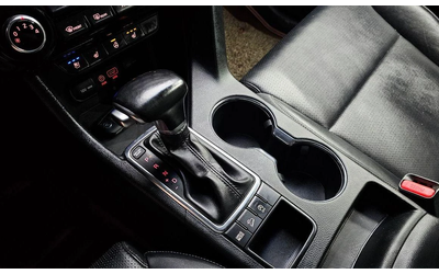 Kia Sportage Diesel 2WD Noblesse  * НАЙ-ДОБРА ЦЕНА В БЪЛГАРИЯ* - автомобили, коли, обяви за нови и употребявани 8