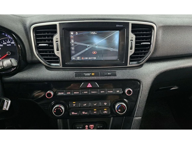 Kia Sportage Diesel 2wd Trendy  * НАЙ-ДОБРА ЦЕНА В БЪЛГАРИЯ* - автомобили, коли, обяви за нови и употребявани 13