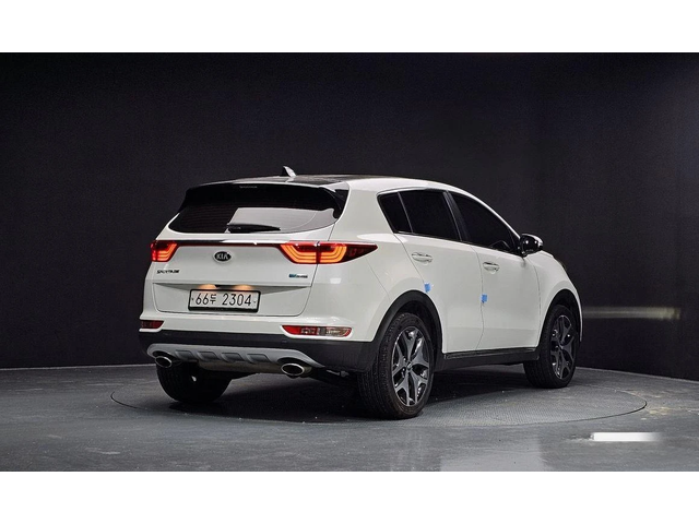 Kia Sportage Diesel 2wd Trendy  * НАЙ-ДОБРА ЦЕНА В БЪЛГАРИЯ* - автомобили, коли, обяви за нови и употребявани 1