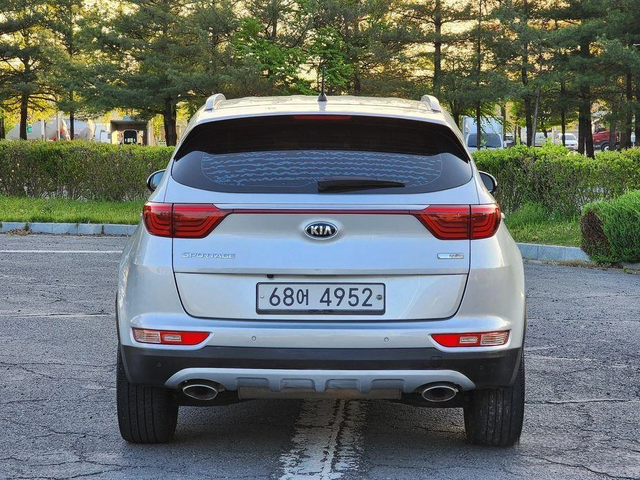 Kia Sportage Diesel 2WD Noblesse  * НАЙ-ДОБРА ЦЕНА В БЪЛГАРИЯ* - автомобили, коли, обяви за нови и употребявани 1