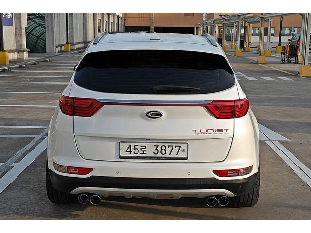 Kia Sportage Diesel 2WD Noblesse Special - автомобили, коли, обяви за нови и употребявани 3