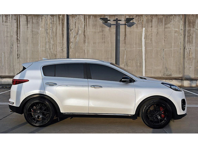 Kia Sportage Diesel 2WD Noblesse Special - автомобили, коли, обяви за нови и употребявани 6