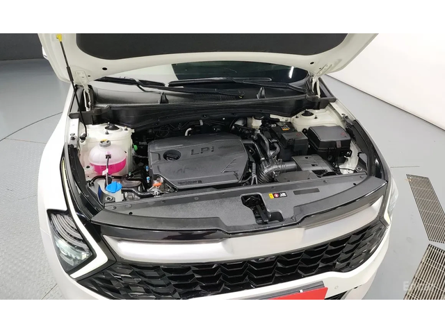 Kia Sportage 2.0 LPG 360 камери* ОЧАКВАН ВНОС* - автомобили, коли, обяви за нови и употребявани 16