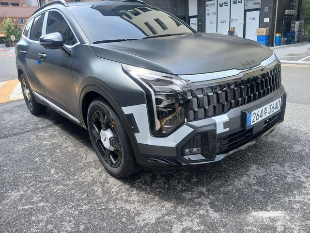 Kia Sportage Gasoline 1.6 Turbo 2WD Signature X Line - автомобили, коли, обяви за нови и употребявани 1