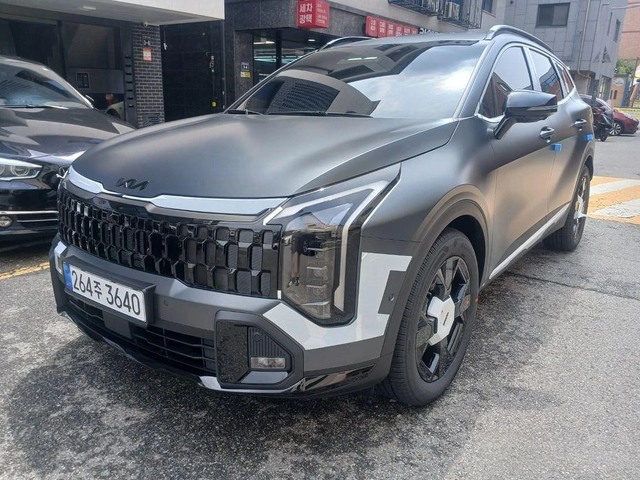 Kia Sportage Gasoline 1.6 Turbo 2WD Signature X Line - автомобили, коли, обяви за нови и употребявани 2