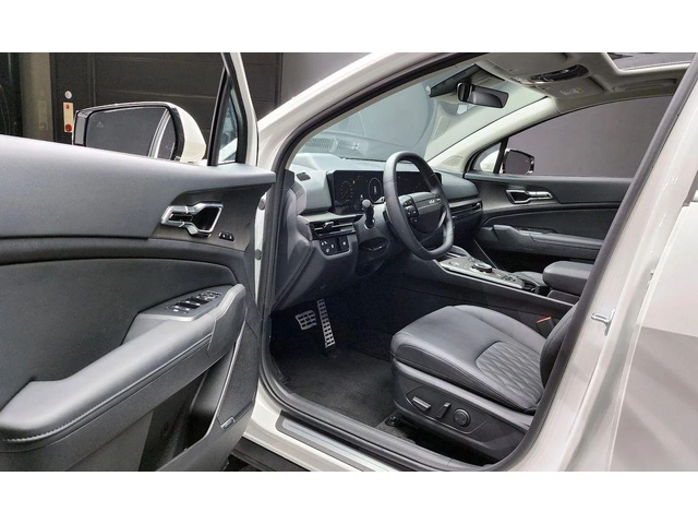 Kia Sportage Gasoline 1.6 Turbo 2WD Signature - автомобили, коли, обяви за нови и употребявани 10