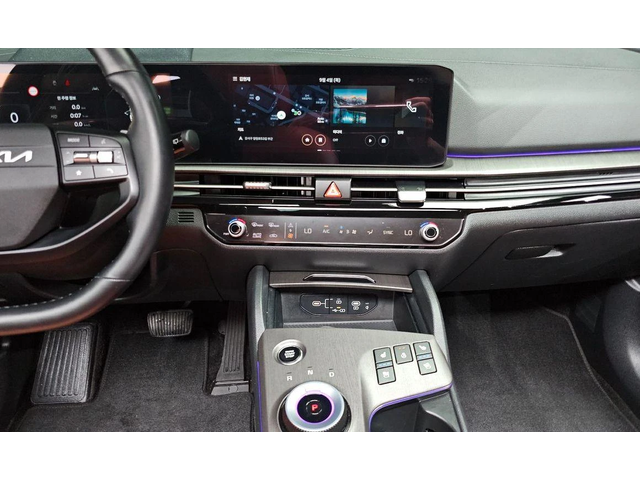 Kia Sportage Gasoline 1.6 Turbo 2WD Signature - автомобили, коли, обяви за нови и употребявани 13