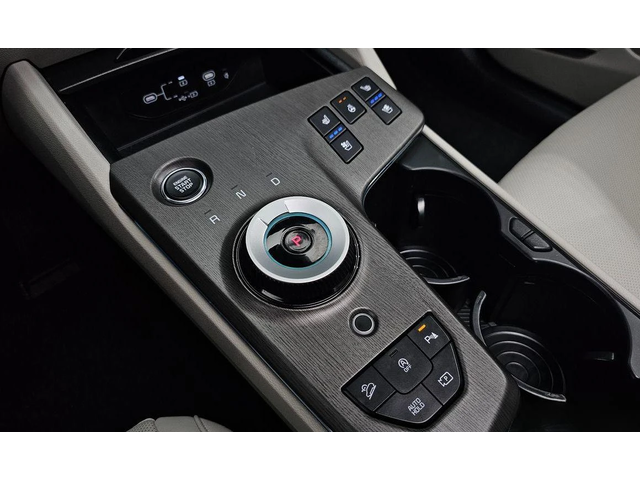 Kia Sportage Gasoline 1.6 Turbo 2WD Signature - автомобили, коли, обяви за нови и употребявани 8