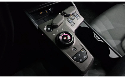 Kia Sportage Gasoline 1.6 Turbo 2WD Signature X Line - автомобили, коли, обяви за нови и употребявани 8