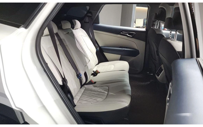 Kia Sportage Gasoline 1.6 Turbo 2WD Signature X Line - автомобили, коли, обяви за нови и употребявани 11