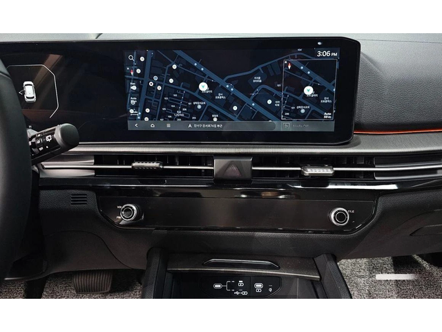 Kia Sportage Gasoline 1.6 Turbo 2WD Signature - автомобили, коли, обяви за нови и употребявани 13