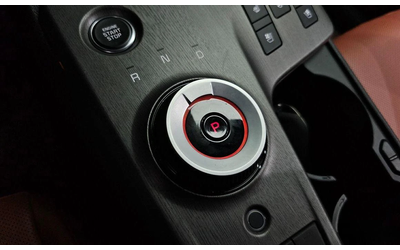 Kia Sportage Gasoline 1.6 Turbo 2WD Signature - автомобили, коли, обяви за нови и употребявани 8