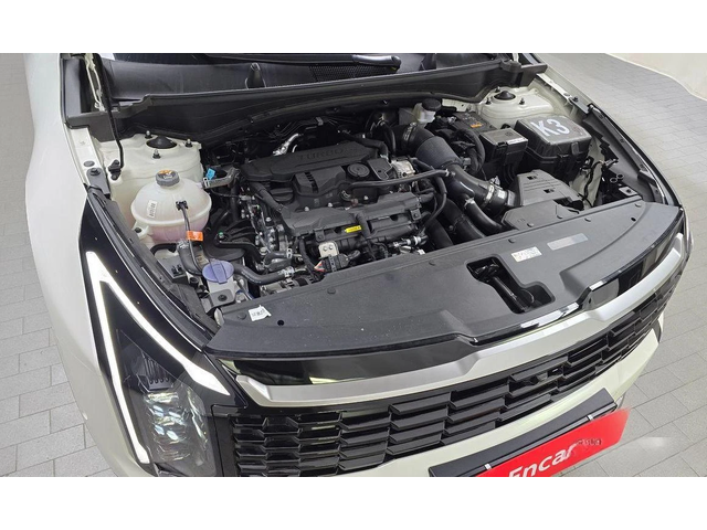 Kia Sportage Gasoline 1.6 Turbo 2WD Signature - автомобили, коли, обяви за нови и употребявани 5