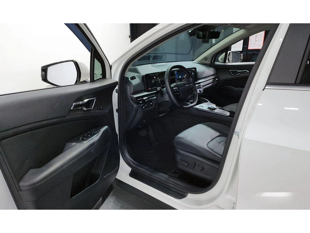 Kia Sportage Gasoline 1.6 Turbo 2WD Signature - автомобили, коли, обяви за нови и употребявани 9