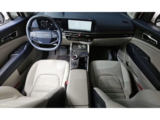 Kia Sportage Gasoline 1.6 Turbo 2WD Signature - автомобили, коли, обяви за нови и употребявани 6