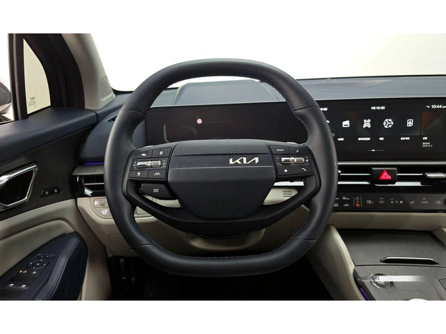 Kia Sportage Gasoline 1.6 Turbo 2WD Signature - автомобили, коли, обяви за нови и употребявани 12