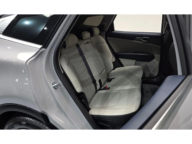 Kia Sportage Gasoline 1.6 Turbo 2WD Signature - автомобили, коли, обяви за нови и употребявани 10