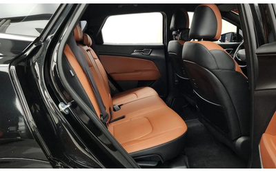 Kia Sportage Gasoline 1.6 Turbo 2WD Noblesse - автомобили, коли, обяви за нови и употребявани 11