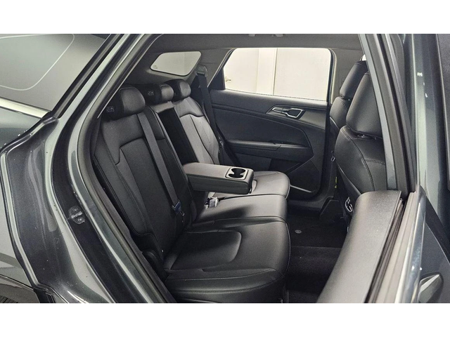 Kia Sportage Gasoline 1.6 Turbo 2WD Noblesse - автомобили, коли, обяви за нови и употребявани 11