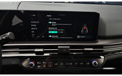 Kia Sportage Gasoline 1.6 Turbo 2WD Noblesse - автомобили, коли, обяви за нови и употребявани 14