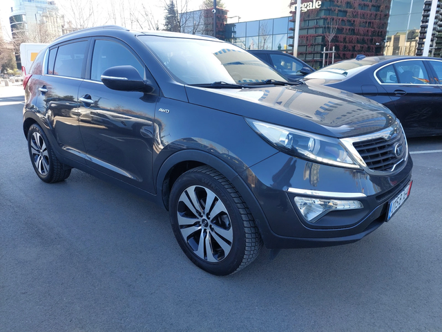 Kia Sportage 2, 0D 136ps 4x4 КОЖА - автомобили, коли, обяви за нови и употребявани 0