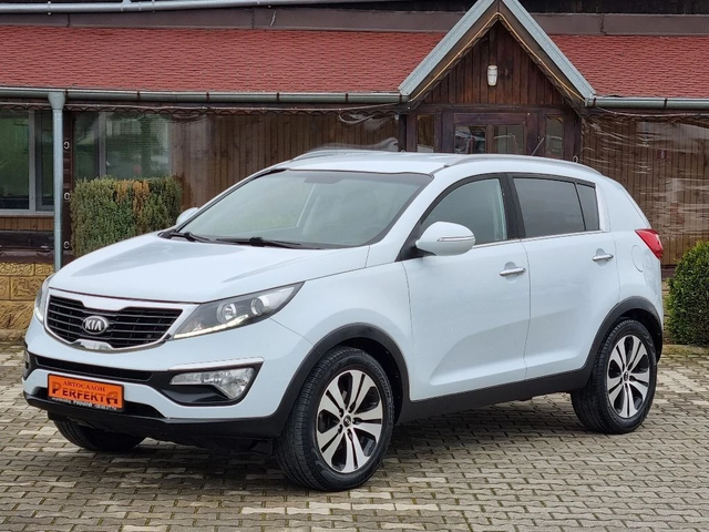 Kia Sportage 1.7 диз.115к.с. - автомобили, коли, обяви за нови и употребявани 0