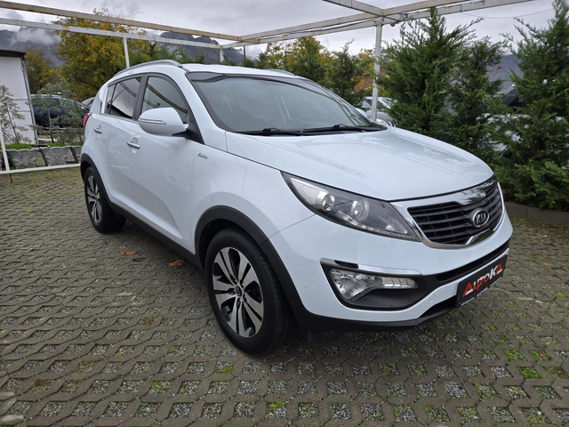 Kia Sportage 2.0i-163кс= АВТОМАТ= 4Х4= ГАЗ= АВТОПИЛОТ= ПОДГРЕВ - автомобили, коли, обяви за нови и употребявани 1