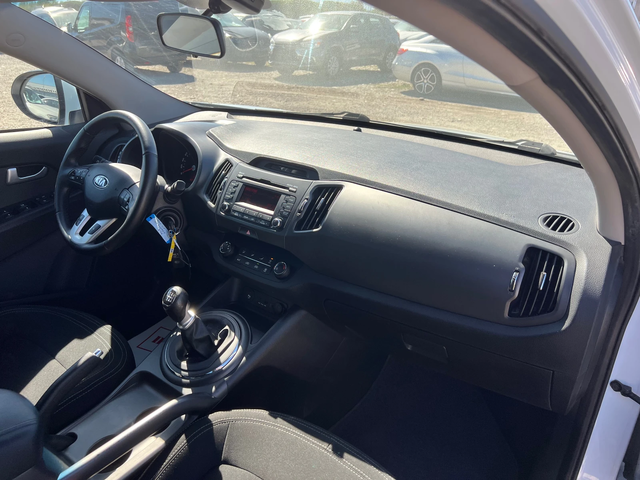 Kia Sportage 1.7 CRDI - автомобили, коли, обяви за нови и употребявани 11