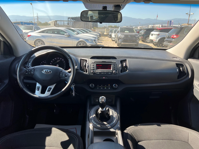 Kia Sportage 1.7 CRDI - автомобили, коли, обяви за нови и употребявани 13